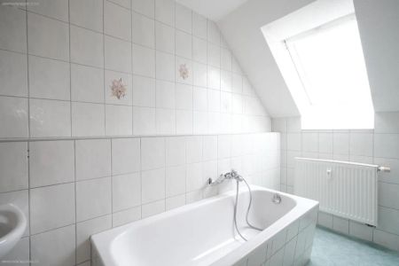 Maisonette-Wohnung mit Tageslichtbad - Foto 5