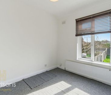 2 bedroom semi-detached house to rent - Photo 2