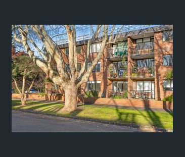 Effortless Beachside Living in a Prime Locale - Photo 5