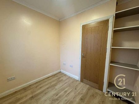 Lansbury Drive, UB4 - Photo 5