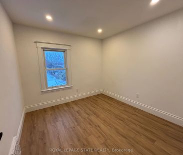 69 Roxborough Avenue #Upper - Photo 5