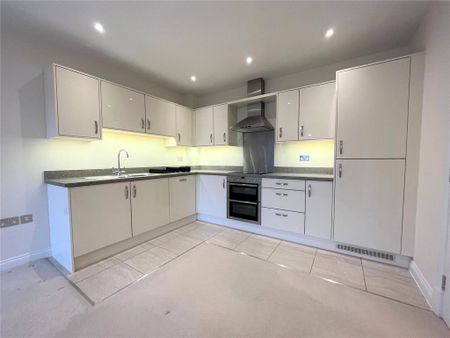 2 bedroom apartment to rent - Photo 3