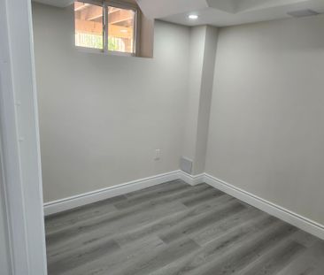 For Lease - 182 ESTHER Crescent, Thorold, Ontario - Photo 3