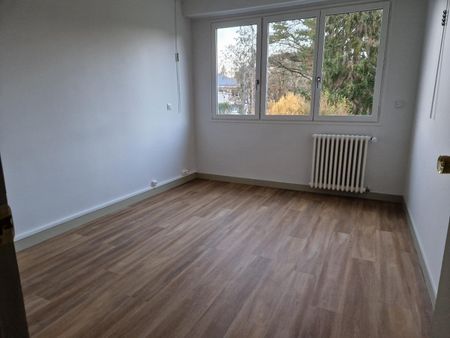 A LOUER AVRILLE VAL D'OR - Appartement type 5 situé ... - Photo 5