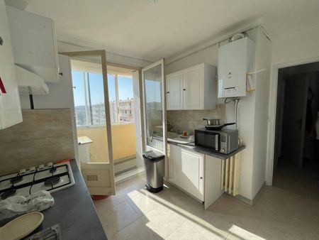 Appartement T3 vue mer à louer La Seyne sur mer - Photo 3