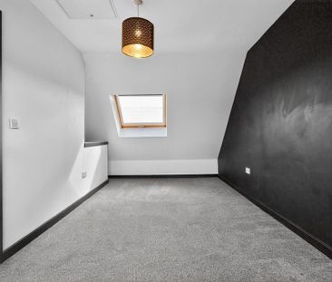 3 bedroom end of terrace house to rent - Photo 5