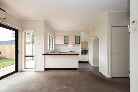 Charming Family Home in Taylors Hill - Photo 3