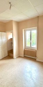 Location Appartement 3 pièces 77m² BOURG EN BRESSE 01000 - Photo 3