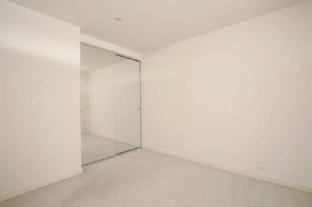 1Bedrooms, 1Bathrooms - Photo 2