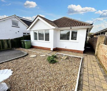 2 bedroom detached bungalow to rent - Photo 2