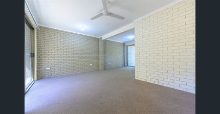 Unfurnished Townhouse Close to River - Photo 5