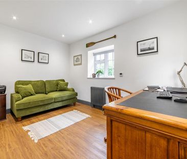 5 bedroom detached house to rent - Photo 4