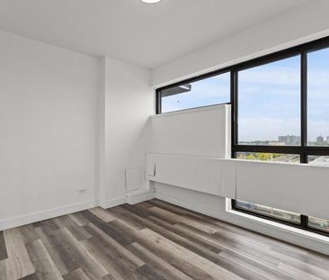 2900 Chemin de la Côte-de-Liesse, Montréal, QC - Photo 6