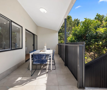 Modern Townhouse, Footsteps to Oxford St Precinct - 9mth Lease with... - Photo 5