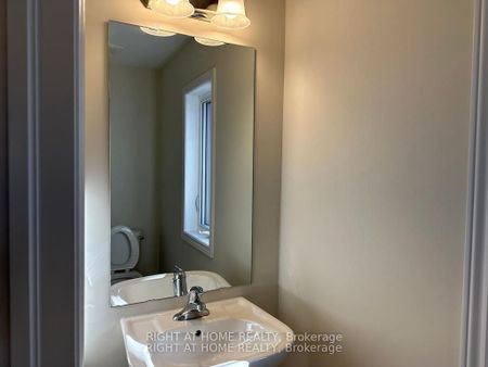 For Lease - 46 Senay Circle, Clarington, Ontario - Photo 5