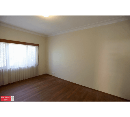 8 Eric Street, Midland, WA 6056 - Photo 2