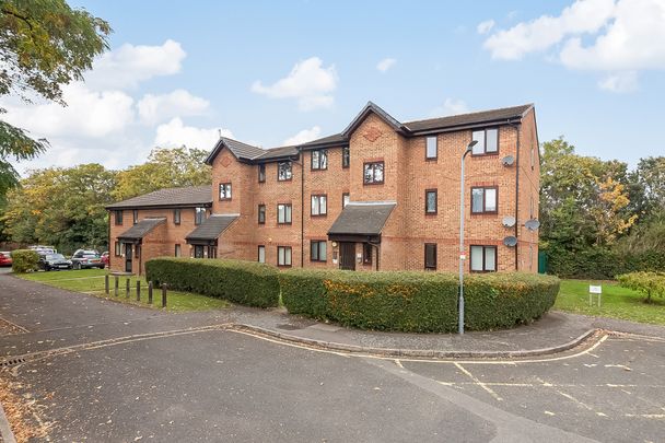 Bernard Ashley Drive, London, SE7 - Photo 1