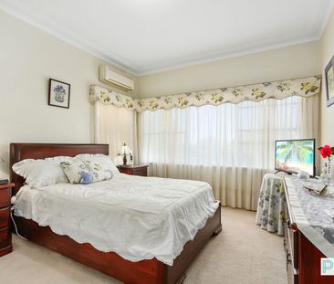 Prime Location - Photo 4