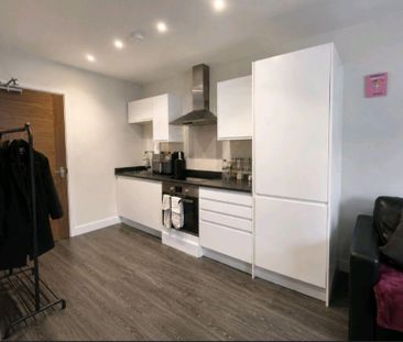 1 bedroom apartment to rent - Photo 4