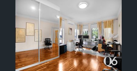 Stunning & Spacious Family Home for Rent in Exclusive Springlake Estate! - Photo 4