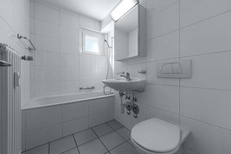 Quiet residential area in Riehen - Photo 4