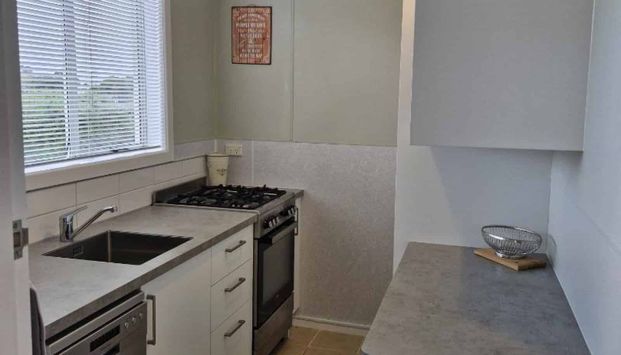 Furnished Self-Contained Unit - Photo 1
