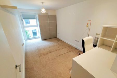 Park Place, STEVENAGE - Photo 2