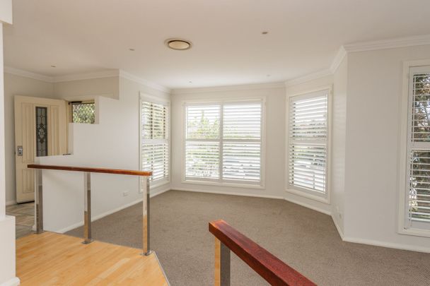 Low maintenance four bedroom home in convenient Corlette location - Photo 1