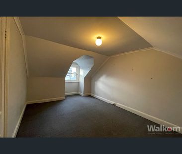 2/33 Gibson Street, Cooks Hill, NSW 2300 - Photo 5