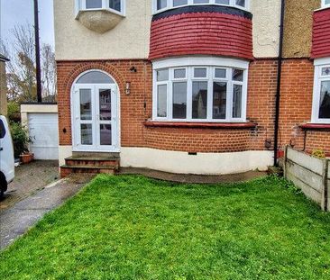 3 bedroom semi-detached house to rent - Photo 6