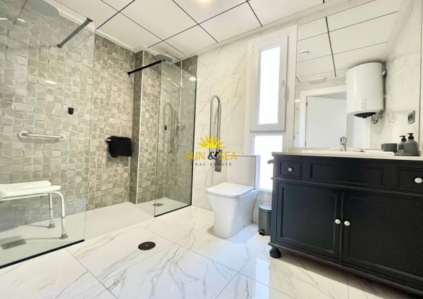 HOLIDAY STUDIO APARTMENT - TORREVIEJA