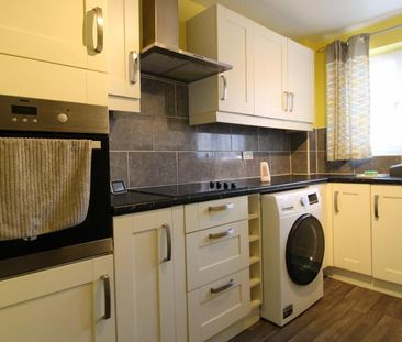 2 bedroom flat to rent - Photo 6