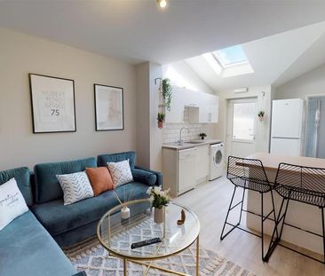 5 bedroom house to rent - Photo 1