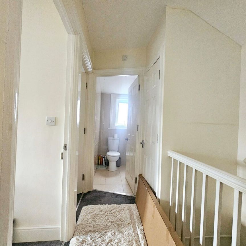 John Street, Southampton - Photo 1