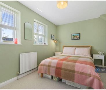 3 bedroom terraced house to rent - Photo 6