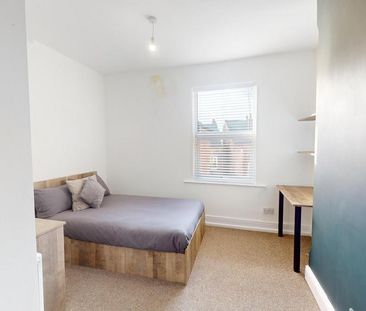 6 bedroom house to rent - Photo 5