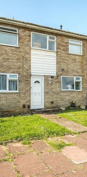 2 bedroom end of terrace house to rent - Photo 1