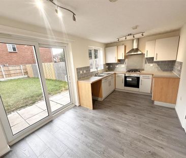 3 bedroom end of terrace house to rent - Photo 5