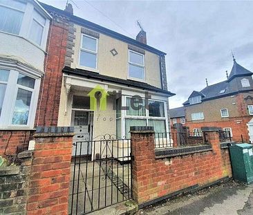 Elsden Road, NN8 - Photo 4