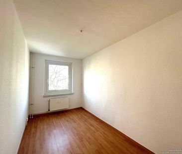 Gemütliche 3-R-Wohnung mit sonnigem Balkon und Tageslichtbad - Photo 2