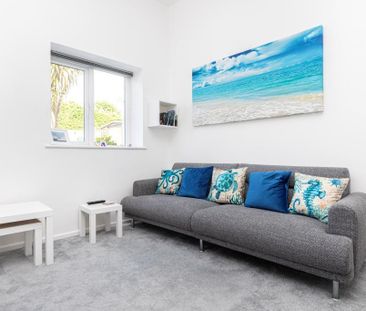 2 bedroom ground floor flat to rent - Photo 1