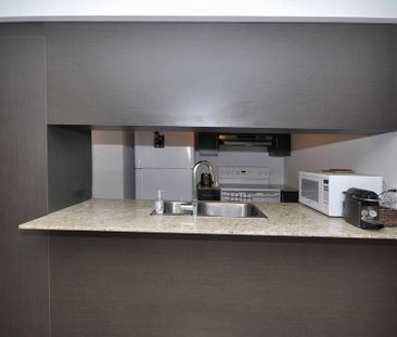 11131 Rue Meighen, #209 - Photo 5
