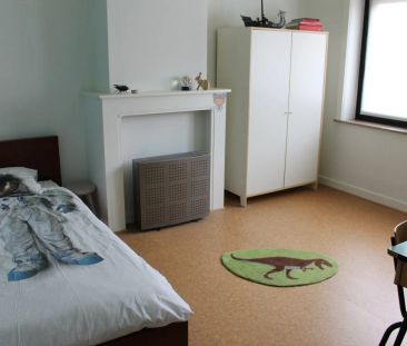 Ruime hedendaagse gezinswoning met 4 slaapkamers op gunstige ligging! - Foto 4