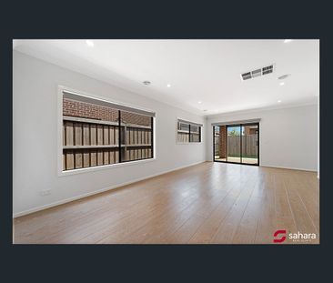 Walking distance to Shopping Centre and Train Station - Photo 1