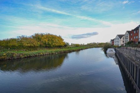 Gabriels Wharf , Haven Banks, Exeter, EX2 8BG - Photo 2