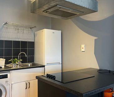 1 Bed Flat, Belsize Square, NW3 - Photo 6