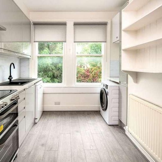 London Road, Bath, Somerset, BA1 - Photo 1