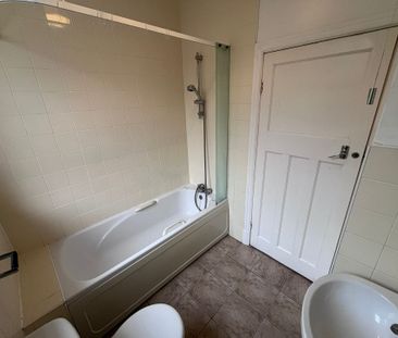 Glanmor Court, Uplands, Swansea. SA2 0PN - Photo 5