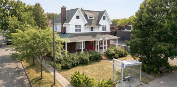 3 1/2 - Montréal (Lachine) - 2 100 $/mois - Photo 2