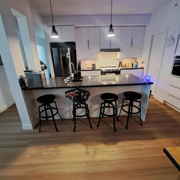 Condo Locatif 4 1/2 + ( 1417 pi2 ) à louer à Lévis - Photo 1